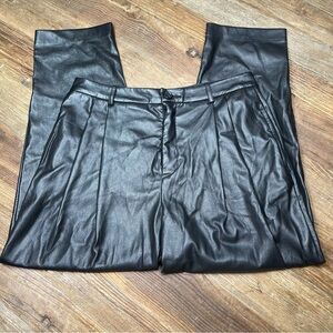 Anthropologie Velvet by Graham & Spencer Black Faux Leather Pants Size 8